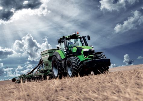 Deutz Fahr Agrotron Ttv Technische Daten Des Allradtraktors