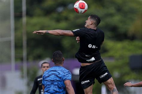 Veja Como Mano Menezes Montou O Corinthians Em Jogo Treino Contra O São