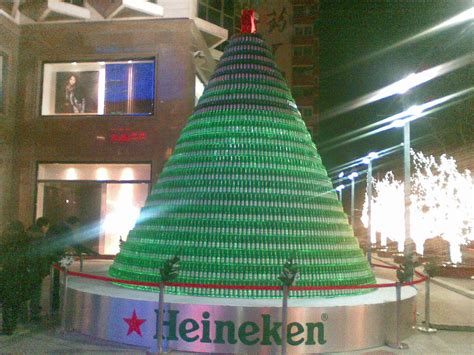 Heineken Christmas Tree Of Bottles At The Place Heineken C Flickr