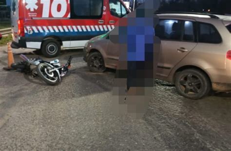 Roldán Colisión entre motocicleta y automóvil en Ruta A012 y Tilcara