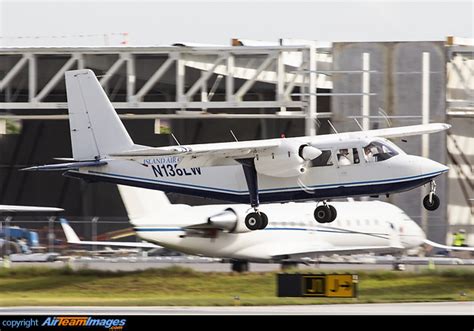 Bn 2a 27 Islander N138lw Aircraft Pictures And Photos