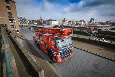 F Rpx Range Fire And Rescue Trucks Bronto Skylift