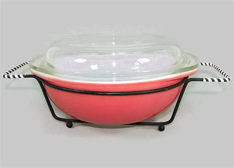 Pyrex Flamingo Pink Round Casserole With Cover And Black Metal Etsy