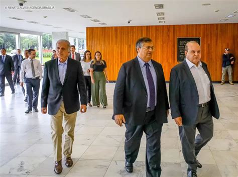 Gdf Apresentar Esquema De Seguran A Para Posse De Lula Chico Jardim