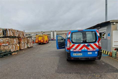 Le centre commercial Carrefour du Grand Évreux évacué pendant 2 heures