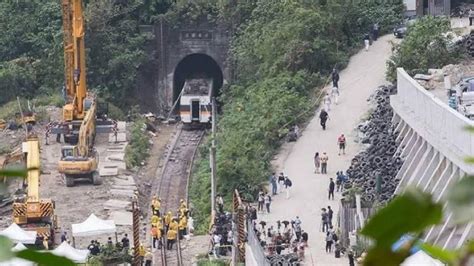 太魯閣車廂再找到「8片頭蓋骨」 家屬驚喊：怎有這事發生｜東森新聞：新聞在哪 東森就在哪裡