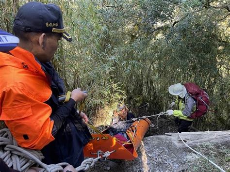 秋冬登山旺季 南投12小時2山難消防員疲於奔命 社會 中時