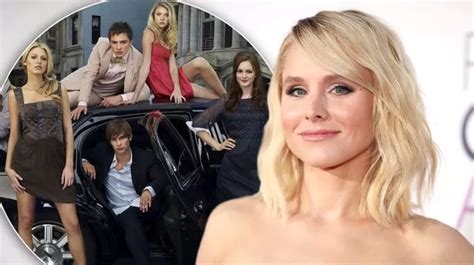 Gossip Girls Narrator Kristen Bell Returns For Resurrected Spin Off Mirror Online