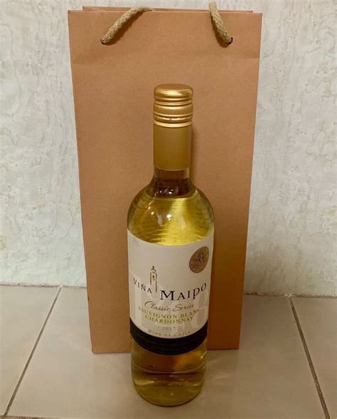 Vina Maipo Classic Series Sauvignon Blanc Chardonnay