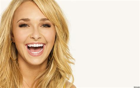 HD wallpaper: Hayden Panettiere Smile, blond haired woman | Wallpaper Flare