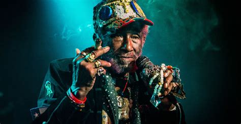 È morto a 85 anni Lee Scratch Perry icona leggendaria del reggae il