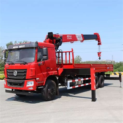 Dongfeng 6X4 10 Wheels With 12ton 5 Section Straight Telescopic Boom