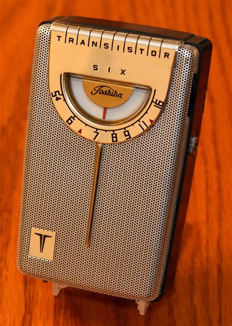 Vintage Toshiba Transistor Radio Model Tp A Am Band Only