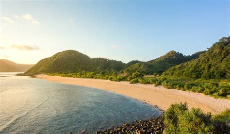 Praias Gua Em Redor Dos Graus Espalhadas Pelo Mundo