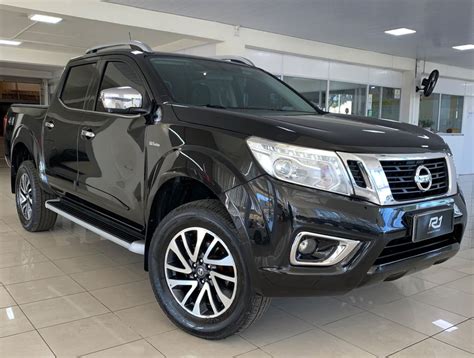 Nissan Frontier LE CD 4x4 2 3 Bi TB Diesel Aut Diesel 4 portas câmbio