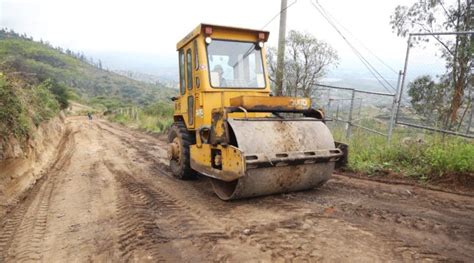 El Plan de Rehabilitación Vial de Quito tiene varios frentes de trabajo