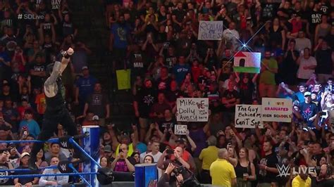 3 Hilarious Botches That You Probably Missed This Week On Smackdown