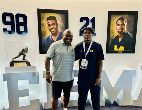 Michigan Made Rb Savion Hiter Feel Like A Vip During Visit