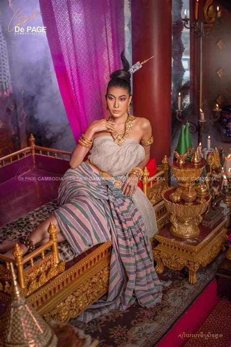 🇰🇭 Cambodia 🇰🇭 Angkorian Women ⚜️ Amazing Khmer Ancient Royal Outfits