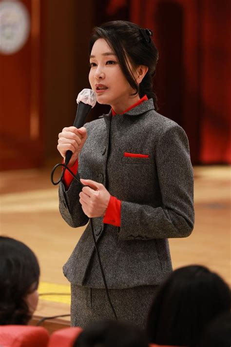 검찰 코바나컨텐츠 대기업 협찬 김건희 서면조사 뒤 무혐의 네이트 뉴스