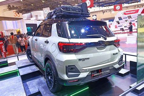 GIIAS 2021 Daihatsu Rocky Neo Retro Tampil Dengan Baju Lapangan