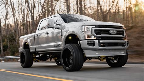 White Lifted 2022 F 250 Platinum