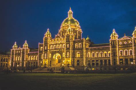 14 Things To Do In Victoria Canada Beautiful Must Sees Restaurants