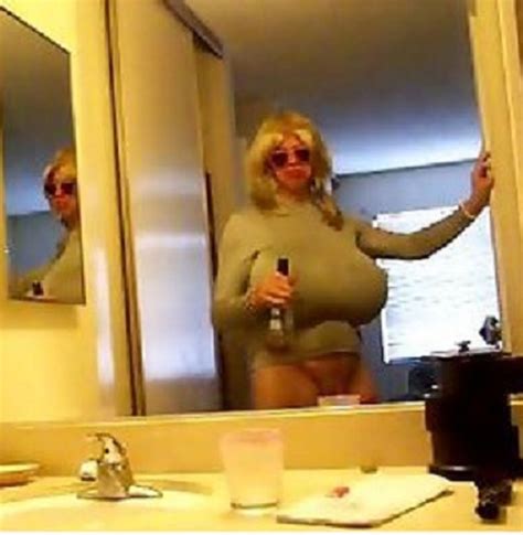 Cigar Smoking Big Boobs Photo Gallery Porn Pics Sex Photos XXX GIFs At TNAFLIX