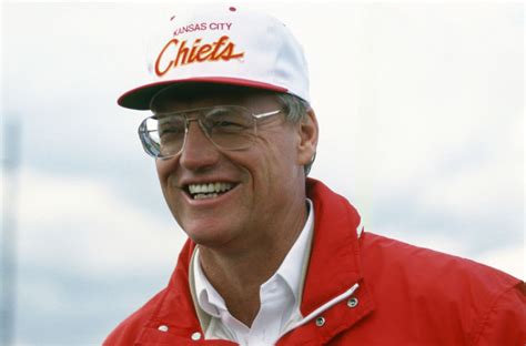 Marty Schottenheimer, NFL coaching legend, dies at 77