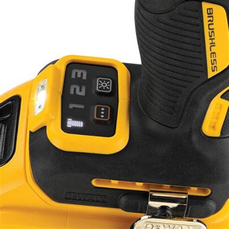 Chave De Impacto 1 2 XR Brushless 20v 812Nm Dcf892 B Dewalt Facilita