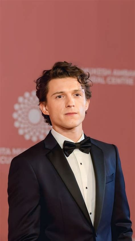 Tom Holland Wallpaper En 2024 Fotos De Payasos Tom Holland Imagina