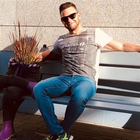 Pervy Me Unmasked Nude Pics Xhamster