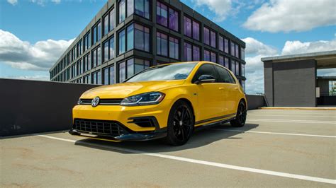 2019 Volkswagen Golf R Spektrum Program