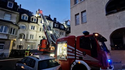 Wohnhaus Brand In Koblenz L Tzel Bewohner Retten Sich