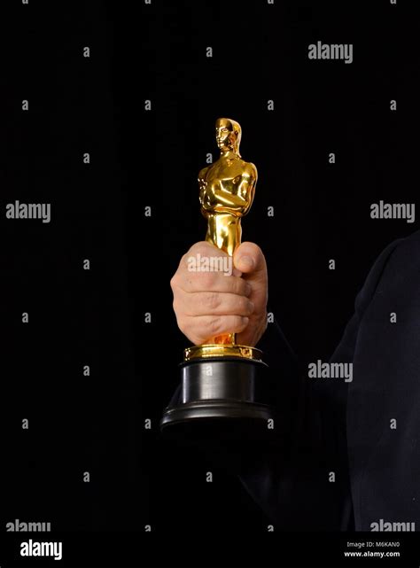 Oscar Statuette High Resolution Stock Photography And Images Alamy