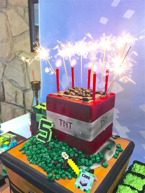 Kara S Party Ideas Cake From A Minecraft Birthday Party Via Karas