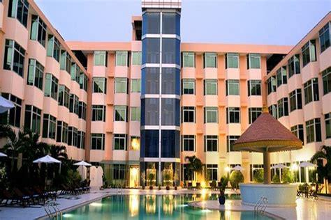 Phnom Penh Hotel - TNK Travel