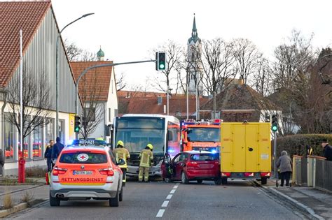 Thl Verkehrsunfall Feuerwehr Stadt Schrobenhausen