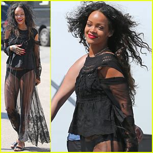 Rihannas Super Sexy Sheer Dress Puts Her Legs On Display Rihanna