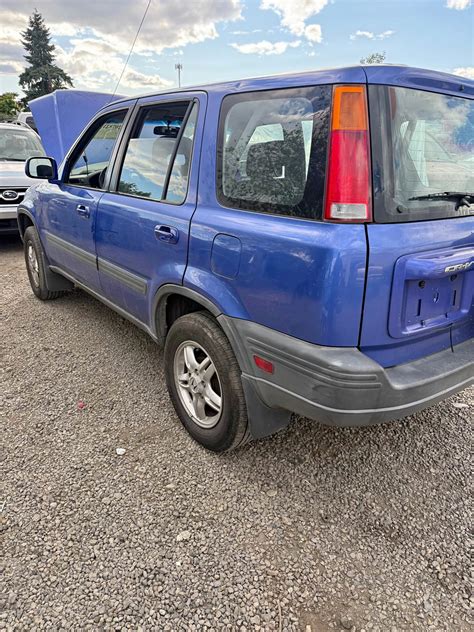 2001 Honda CR-V · EX Sport Utility 4D - Cars & Trucks - Yakima