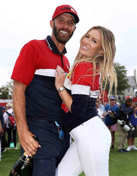 Paulina Gretzky Marries Dustin Johnson In Stunning Vera Wang Dress