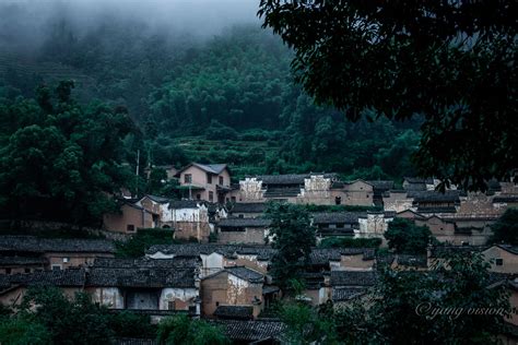 古村新雨后（拍摄于浙江松阳杨家堂）