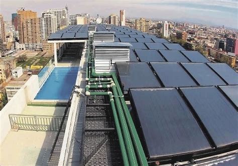 Mantención de colectores solares para edificios Ingeniería y Soporte