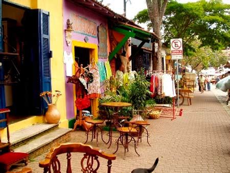 Melhores Passeios Turísticos em Embu das Artes no Interior de SP