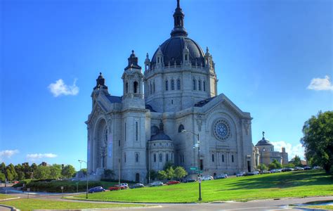Large Cathedral Building at St. Paul, Minnesota image - Free stock
