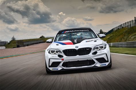 Photo Gallery Bmw M2 Cs Racing Bears All On The Track