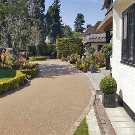 Resin Bound Gravel Drive Orpington Kent Traditional House Exterior