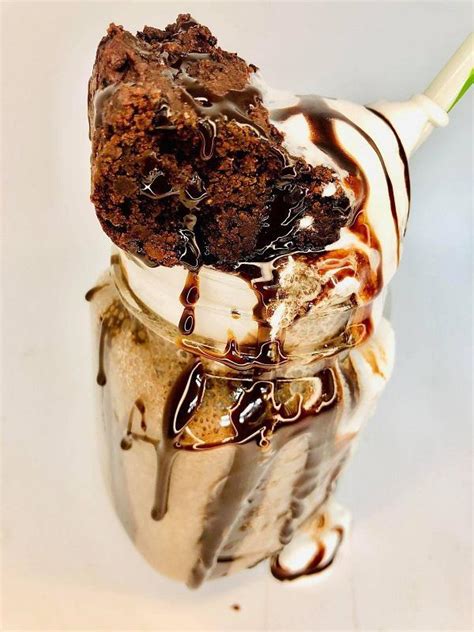 Chocolate Fudge Brownie Milkshake Recipe Scrolller