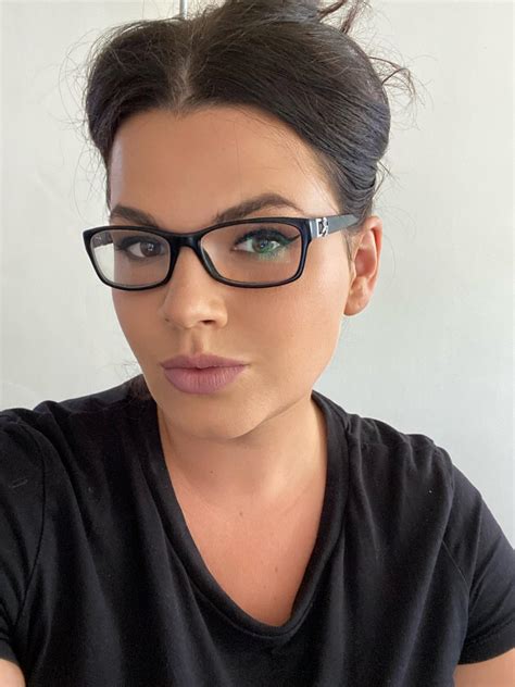 Milf In Glasses Hot Or Not Selfie Heaven