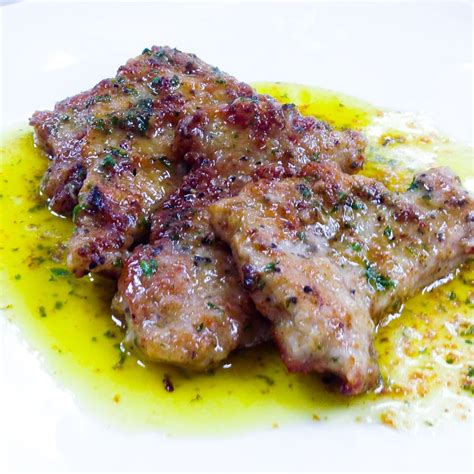 Veal Escalopes With A Butter And Lemon Sauce Veal Recipes Veal Escalope Veal